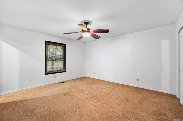 302 Longfield Avenue, Sherwood, AR 72120