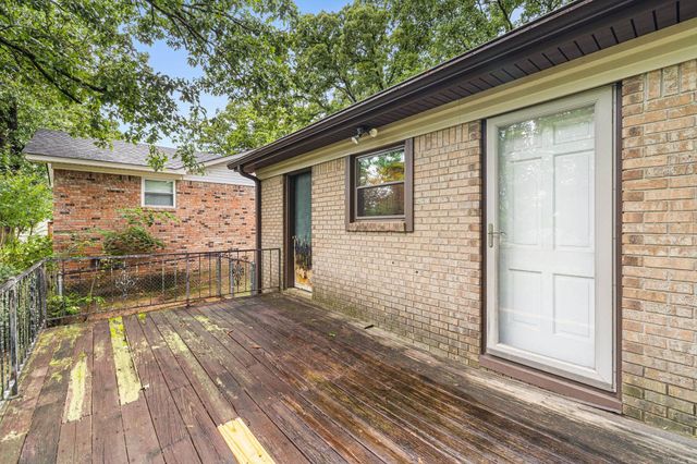 302 Longfield Avenue, Sherwood, AR 72120