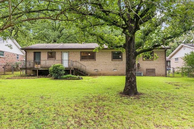 302 Longfield Avenue, Sherwood, AR 72120