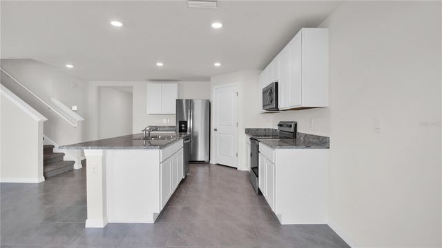 16632 WINDMILL FORGE PASS, Wimauma, FL 33598