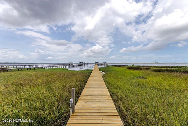 4344 BOAT CLUB Drive, Jacksonville, FL 32277