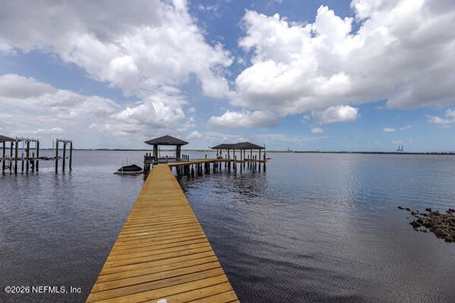 4344 BOAT CLUB Drive, Jacksonville, FL 32277