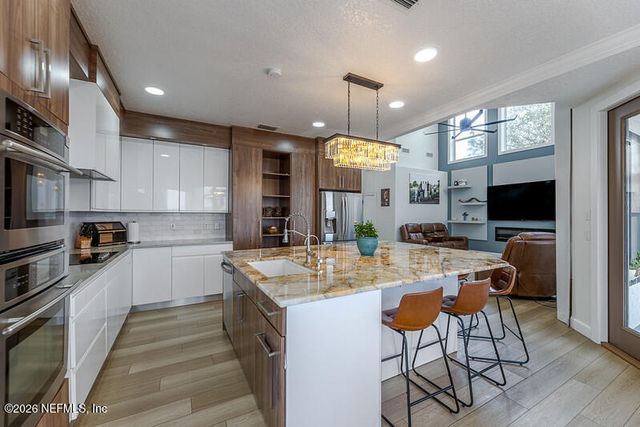 4344 BOAT CLUB Drive, Jacksonville, FL 32277