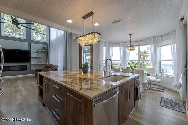 4344 BOAT CLUB Drive, Jacksonville, FL 32277
