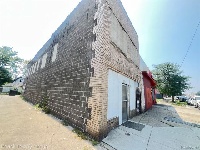 21603 Grand River Avenue, Detroit, MI 48219