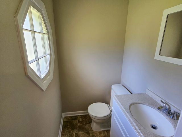 651 Lynnwood Ave, Lewisburg, TN 37091
