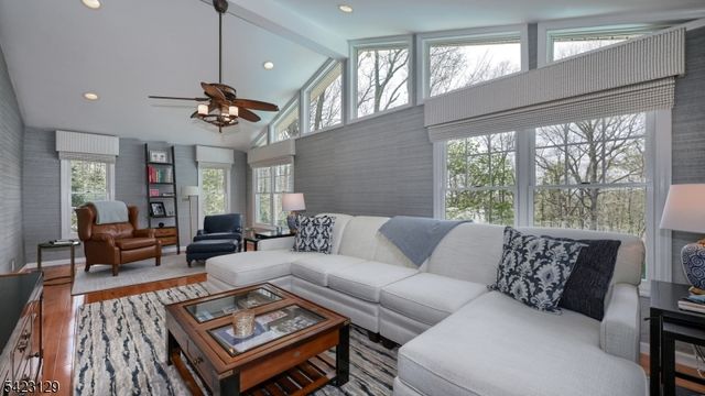 23 Erli St, Wayne Twp., NJ 07470