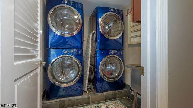 23 Erli St, Wayne Twp., NJ 07470