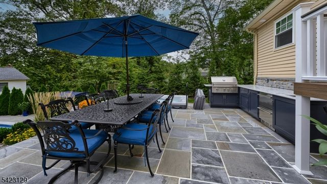 23 Erli St, Wayne Twp., NJ 07470