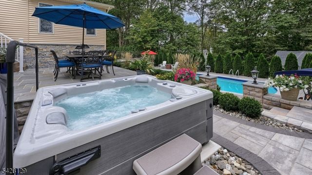 23 Erli St, Wayne Twp., NJ 07470