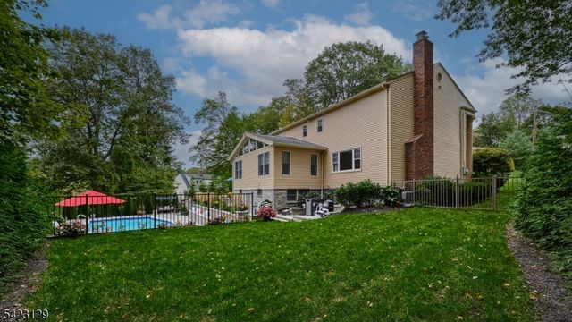 23 Erli St, Wayne Twp., NJ 07470