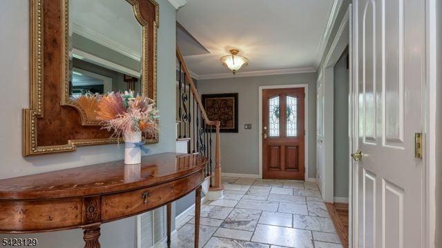 23 Erli St, Wayne Twp., NJ 07470