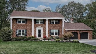 23 Erli St, Wayne Twp., NJ 07470