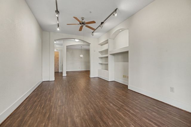 2600 Hillsboro Pike Apt 217, Nashville, TN 37212