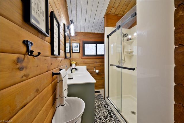 2147 Sparger Road, Mount Airy, NC 27030