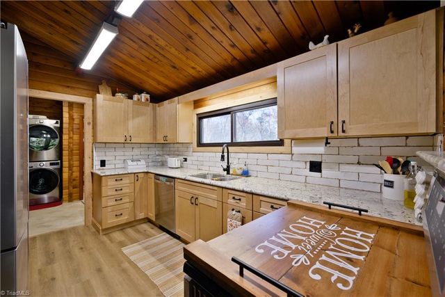 2147 Sparger Road, Mount Airy, NC 27030