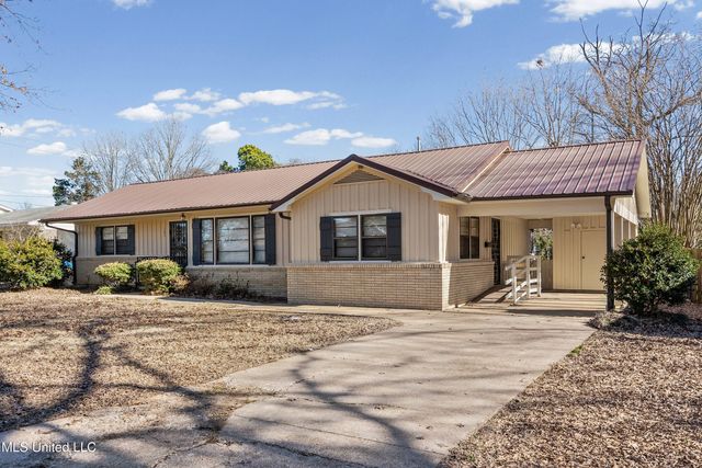 165 Marbury Drive, Holly Springs, MS 38635