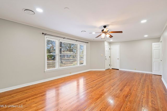 165 Marbury Drive, Holly Springs, MS 38635