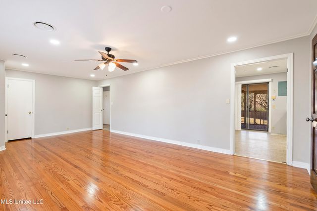 165 Marbury Drive, Holly Springs, MS 38635