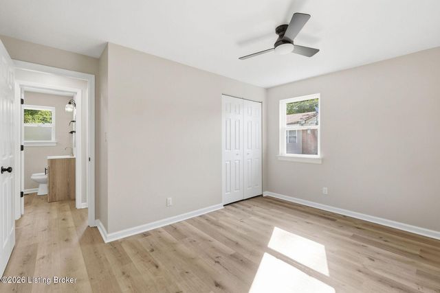 2209 Peaslee Rd, Louisville, KY 40216