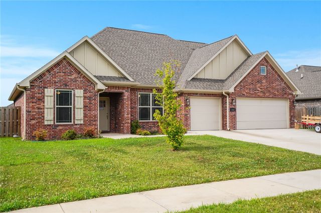 467 Tartaglia Avenue, Springdale, AR 72762
