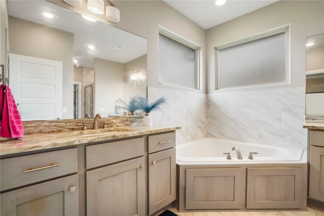 467 Tartaglia Avenue, Springdale, AR 72762