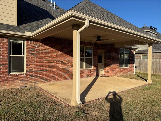 467 Tartaglia Avenue, Springdale, AR 72762