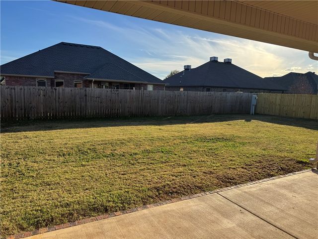 467 Tartaglia Avenue, Springdale, AR 72762