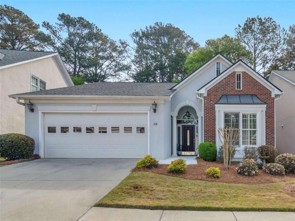 319 Lewisburg Drive, Mcdonough, GA 30253