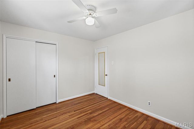 939 Oak Ridge Avenue, St Louis, MO 63126