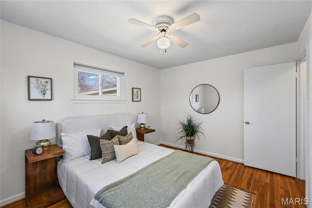 939 Oak Ridge Avenue, St Louis, MO 63126