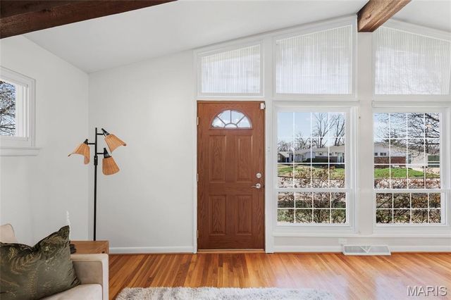 939 Oak Ridge Avenue, St Louis, MO 63126