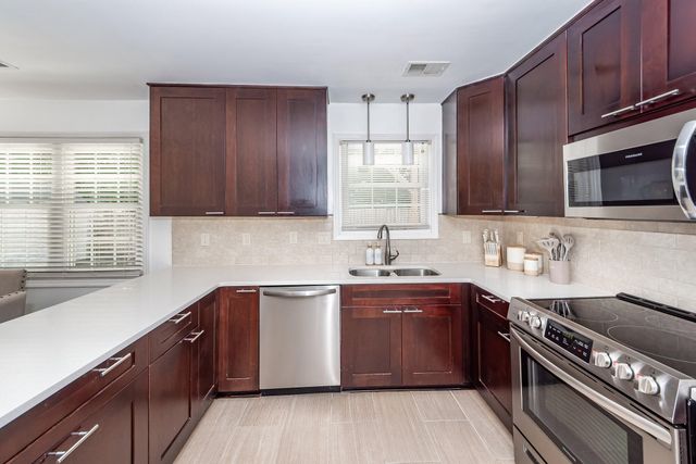 110 Red Cypress Drive, Goose Creek, SC 29445