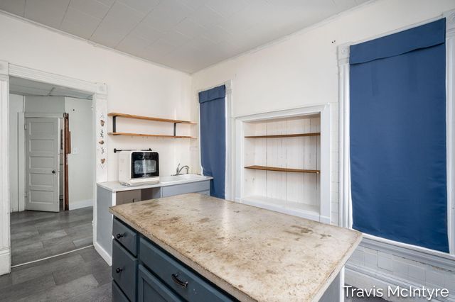 908 Eastern Avenue Se, City Of Grand Rapids, MI 49507