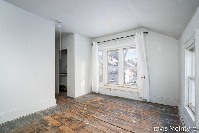 908 Eastern Avenue Se, City Of Grand Rapids, MI 49507