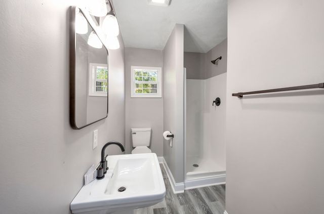 111 Westwood Ave, Jackson, TN 38301