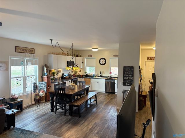 6080 County Road 39, Fackler, AL 35746