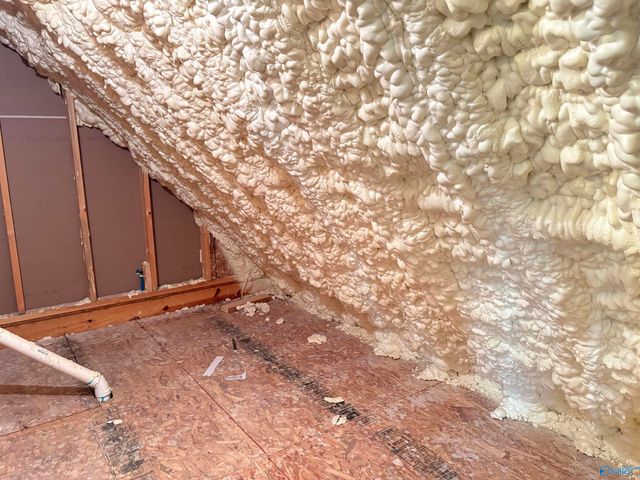 6080 County Road 39, Fackler, AL 35746