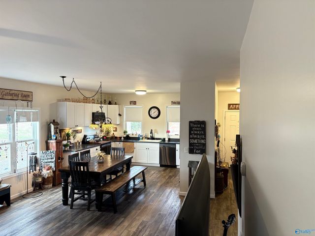 6080 County Road 39, Fackler, AL 35746