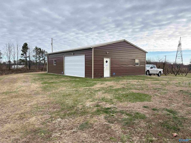 6080 County Road 39, Fackler, AL 35746