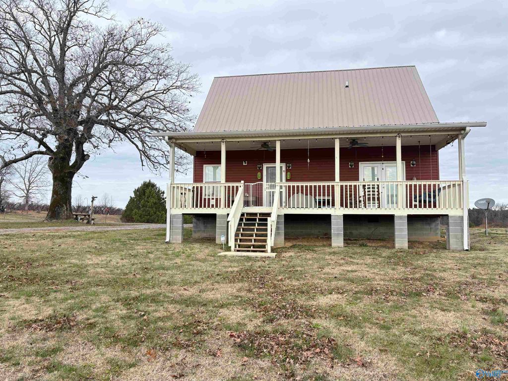 6080 County Road 39, Fackler, AL 35746