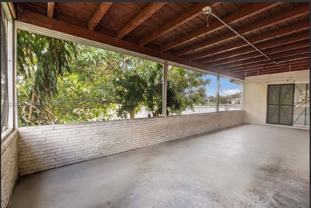 6013 NW 68th, Tamarac, FL 33321