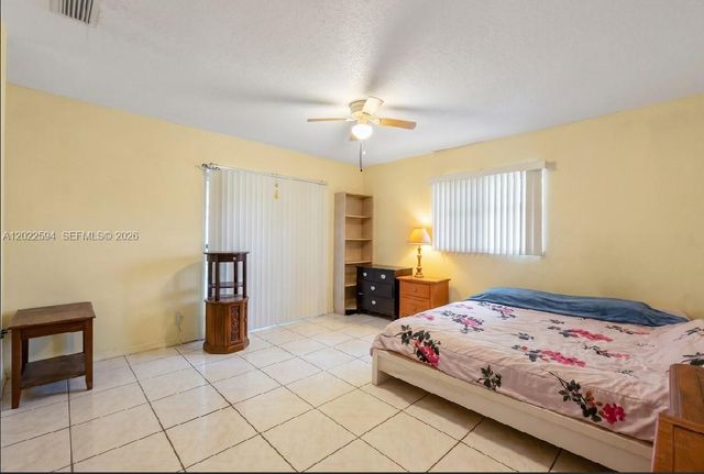 6013 NW 68th, Tamarac, FL 33321