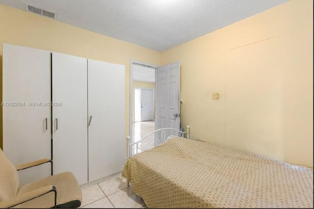 6013 NW 68th, Tamarac, FL 33321
