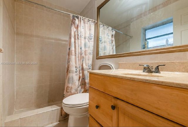 6013 NW 68th, Tamarac, FL 33321