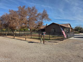 1657 S VINE Street, Chandler, AZ 85286