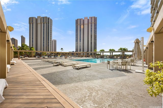 410 Atkinson Drive 954, Honolulu, HI 96814