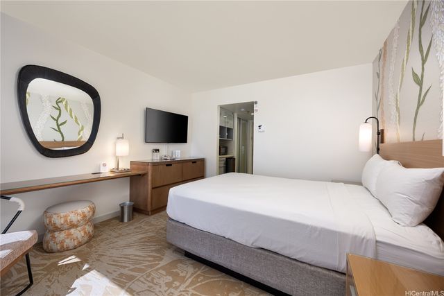 410 Atkinson Drive 954, Honolulu, HI 96814