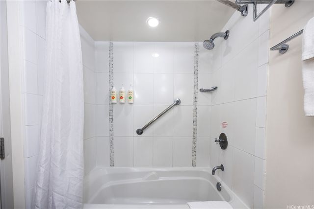 410 Atkinson Drive 954, Honolulu, HI 96814