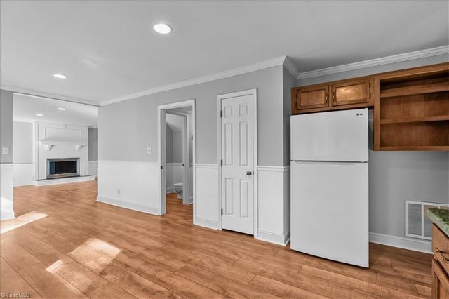1016 Pineburr Road, Jamestown, NC 27282